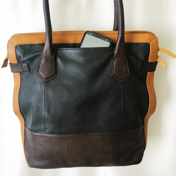 Rare Genuine Leather Tri-Colored Perlina Handbag - Picture 4 of 8